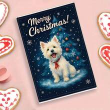 1 pièce Carte de vœux de Noël Westie - Un chien Westie avec un sapin de Noël, des flocons de neige et un nœud rouge sur un fond bleu marine d'hiver enneigé - Cadeau de vacances pour les amateurs d'animaux de compagnie - Conception mignonne de West Highland Terrier blanc - Parfait pour les propriétaires de Westie - Carte de vœux festive pour les amis et la famille - Illustration thématique de la saison hivernale confortable - Cadeau de Noël idéal pour les amateurs de chiens, également adapté comme carte de Noël amusante ou carte postale