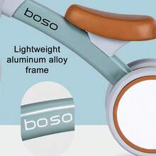 Bicicleta de Equilíbrio para Crianças, Andador de Bebê com Estabilidade Multirroda, Design em Liga de Alumínio Leve, Adequado para Meninos e Meninas de 1 a 3 Anos, Estrutura Estável Anti-Inclinação, Presente de Aniversário Ideal para Desenvolvimento de Habilidades Motoras - Uso Interno/Externo