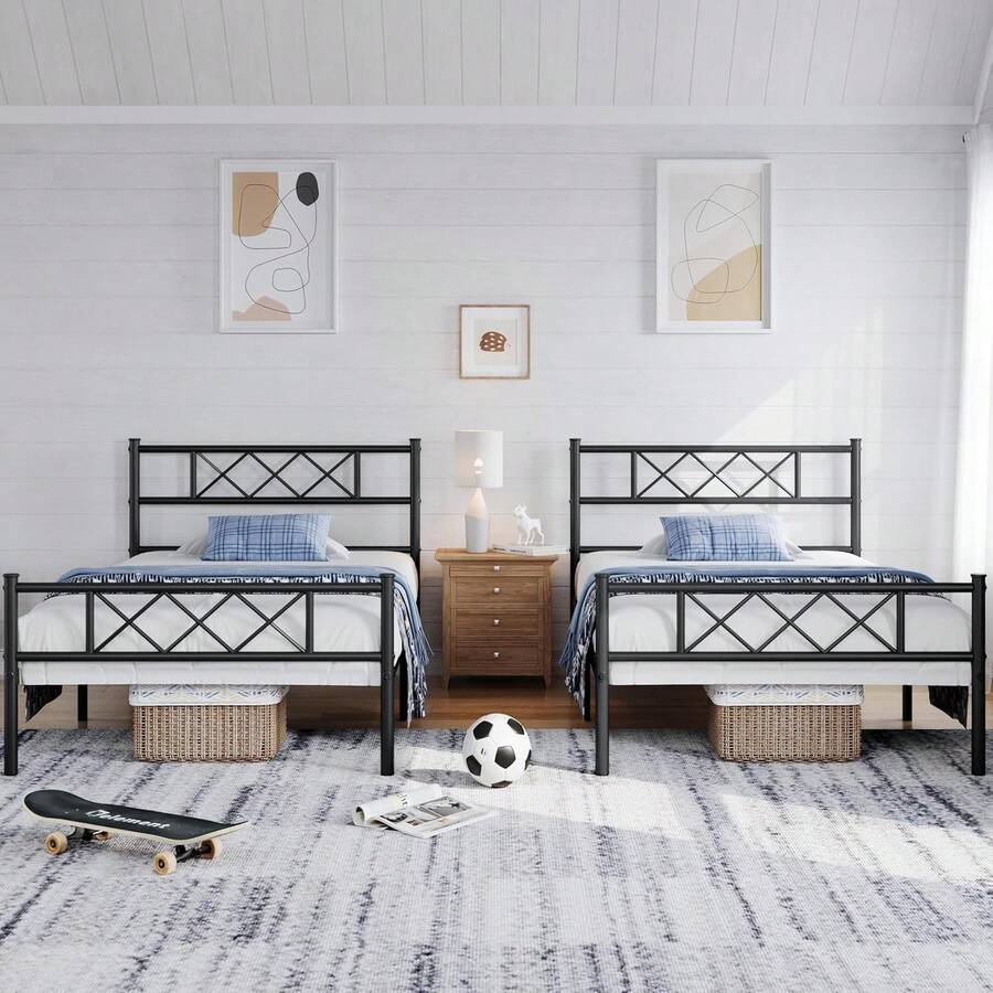 Yaheetech Base de cama de metal negro con base de colchón con cabecera y estribo debajo de la cama, listones de acero, no necesita somier, 2 unidades - 1 - Ver 1