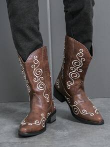 Botas vaqueras de media pantorrilla bordadas a mano para hombres, botas con relieve de nubes auspiciosas de estilo europeo y americano