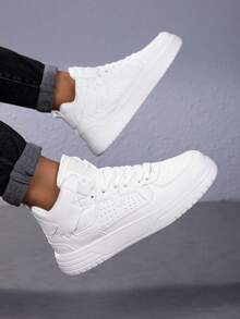 1 Pair Men's Classic White High-Top Lace-Up PU Casual Skateboard Shoes, College Style Sneakers Suitable For All Seasons Outdoor Travel Fitness Work Walking, Versatile Round Toe Minimalist Large Size Couple Sports Shoes Size 35-46 - White - View 3