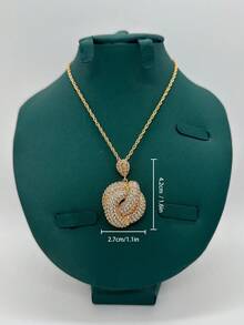 3pcs/Set Gold Knot Shaped Necklace Set. Copper Inlaid Sparkling Cubic Zirconia Elegant Necklace & Earrings Jewelry Set. Suitable For Women's Daily, Party, Banquet Wear. Great Gift For Mother's Day, Valentine's Day