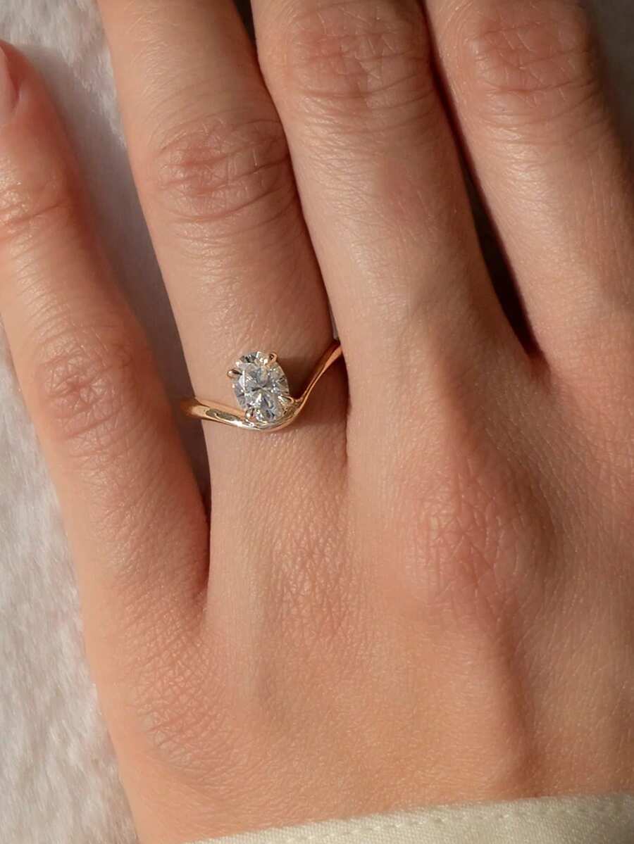 EleRunis 1枚925纯银2克拉闪亮蛋形订婚戒指/结婚戒指，女士精致承诺戒指/永恒戒指，精美珠宝礼品 - 金色 - 查看 1