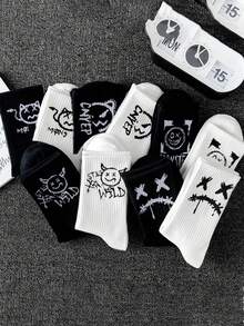 10 双随机黑白青少年男孩街头风格休闲运动涂鸦中筒袜 - 彩色 - 查看 3
