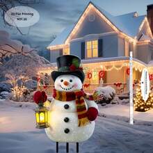 2D 平面，1 件 2D 平面雪人与雪树草坪装饰带照明灯笼 - 亚克力塑料户外庭院装饰，适合圣诞节、新年、感恩节 - 自立地面，搭配红色/白色/灰色冬季服装和高顶礼帽 - 易于组装，无需电力 - 适合前门、花园或冬季仙境展示的完美礼物，2D 平面，大型圣诞装饰，圣诞家居装饰，圣诞庭院装饰 - 彩色 - 查看 2