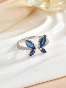 1 Peça Anel Aberto com Design de Borboleta Incrustado de Zircônia Cúbica em Cobre, Design Delicado e Vívido, Pertence ao Estilo de Joias Fresco e da Moda, Adequado para Embelezamento do Visual Diário