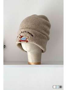 قبعة محبوكة على شكل كلب السجق للنساء، قبعة جميلة مع حماية الأذن، قبعة شتوية دافئة مطرزة بكلب التزلج، قبعة محبوكة متعددة الاستخدامات للخريف/الشتاء