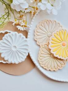 Moule à fleurs de marguerite pour gâteau, emporte-pièce à fondant, coupe-biscuits. Outils de cuisine pour la décoration de pâtisserie et biscuits