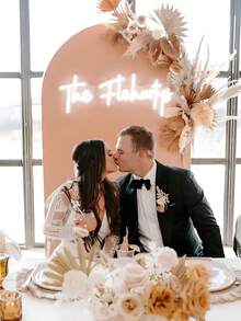 Customized LED Neon Sign Decoration For Room, Personalized Neon Sign Wedding Gift, Holiday Neon Sign Home Decor Wedding Backdrop, USB Powered, Romantic Home Decor, Perfect For Wall Decor, Christmas, Halloween, Party, Thanksgiving