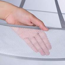 1个网状洗衣篮，家用多功能晾衣网，可折叠防风，方便晾晒袜子和内衣，便携式透气衣物收纳架，速干通风晾衣架，适用于袜子、内衣、贴身衣物，节省空间，可折叠收纳，适合宿舍、浴室、阳台、旅行等场所，易于悬挂，可折叠收纳，有效促进空气流通，温和晾晒，减少褶皱，是节日送礼、圣诞节、感恩节、开学季及日常居家洗衣的理想之选。 - 彩色 - 查看 6