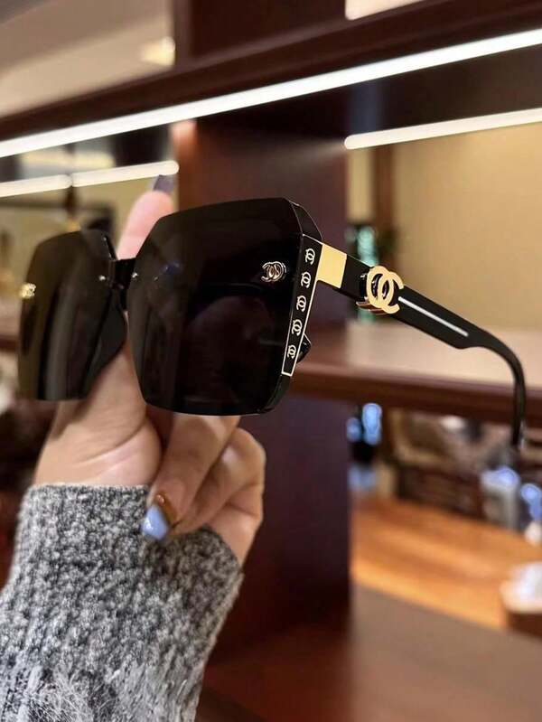 1 pieza Gafas de moda negras cuadradas y grandes de estilo vintage casual para mujer, adecuadas para uso diario, playa y fotografía callejera