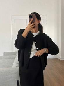 Áo khoác cardigan dệt kim mềm mại, đa năng kiểu vintage EAVA dành cho nữ, mẫu mới Thu/Đông, có cúc cài, cổ tròn, thích hợp cho ngày Valentine, màu đen. - màu đen - Xem 5