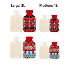 1 set de bouteille d'eau chaude de la série Arbre de Noël avec housse en peluche tricotée, coussin chauffant rechargeable de 2L/1L avec housse, convient pour réchauffer et rafraîchir les mains et les pieds, excellent cadeau de Noël