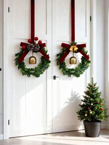 Conjunto de 1 enfeite de Natal com sinos dourados e pinhas, com guirlanda de laço vermelho, resistente a quebras, ideal para pendurar na árvore de Natal, porta ou janela. Perfeito para festas de inverno. Enfeite festivo para pendurar, decoração de Ano Novo, decoração para lareira, enfeite para presente de Natal de 2025, decoração de varanda, decoração externa para as festas, guirlanda para lareira, enfeite para meia de Natal, decoração de escada de Natal.