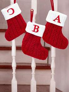 1 pieza Calcetín navideño de punto rojo de 10 pulgadas, calcetín navideño colgante con letra inglesa y copos de nieve, adecuado para decoración de fiesta de Navidad, suministros de fiesta de Año Nuevo 2026, decoración de habitación navideña, calcetines navideños personalizados con inicial