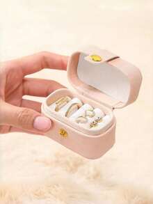 1 PIEZA Organizador de joyas portátil con estilo navideño para viajes, diseño minimalista, estuche de almacenamiento para anillos, collares, aretes y lápiz labial, caja de exhibición compacta - Colección navideña de almacenamiento, adecuado para uso invernal y viajes, regalo de Navidad ideal para seres queridos (perfecto para regalos navideños), esencial para abastecerse a fin de año, ayudante práctico para decoraciones navideñas (mantiene las joyas ordenadas para atuendos festivos) - Multicolor - Ver 1