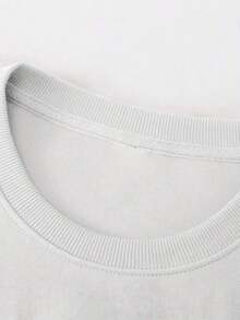 Sudadera Gráfica para Estudiantes Masculinos - Azul Marino, Estilo Casual con Cuello Redondo y Letras Blancas, Ideal para Eventos Escolares y Vestimenta Casual, Suéter Cómodo para Elecciones Escolares, Uniformes de Gobierno Estudiantil, Lavable a Máquina, Corte Relajado, Diseño de Color Sólido, Adecuado para Hombres, Elegante y Versátil para Uso Casual, Sudaderas Escolares, Suéter Universitario para Jóvenes, Suéteres Escolares, Sudadera Escolar Tejida, Suéter para el Campus, Uniformes Universitarios para la Escuela. - Blanco - Ver 3