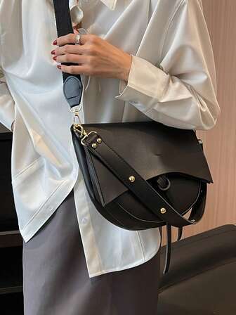 女士新款纯色软皮时尚休闲可调节肩带PU轻便单肩斜挎包