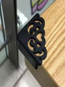 4 قطع من واقيات الزوايا السيليكونية ذات التصميم المجوف الأنيق، واقيات حواف المكتب الأنيقة للسلامة والديكور