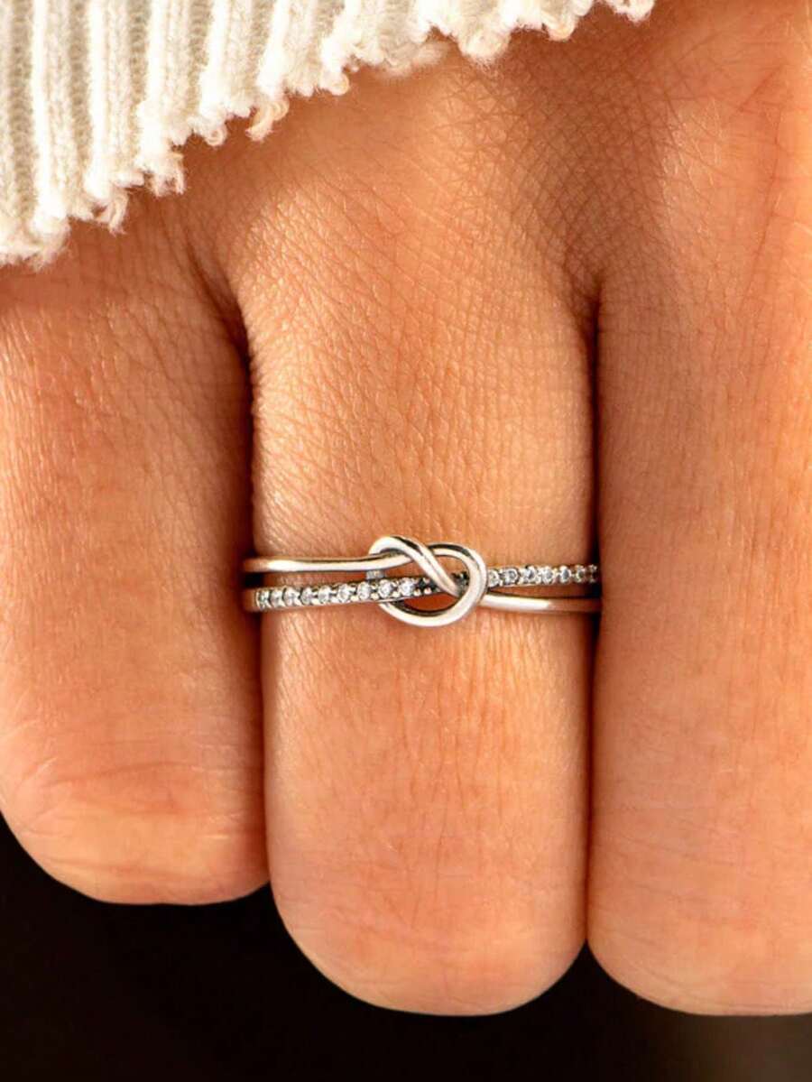 1 Peça Anel Feminino com Design de Nó de Camada Dupla Incrustado de Zircônia Cúbica e Cobre, Estilo Requintado com Design Cuidadoso, Adequado como Joia de Luxo Diária para Adicionar Charme Elegante aos seus Looks