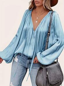 Elegant Women's Shirt, Loose V-Neck Faux Silk Satin Shirt, Balloon Sleeves And Ruched - 藍色 - 查看 13