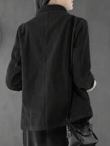 女士复古风蓝色竖条纹柔软丝绒宽松秋季西装外套，单排纽扣设计，版型宽松，如果您身材偏瘦，建议购买小一码。休闲百搭，春季必备。 - 黑色 - 查看 5