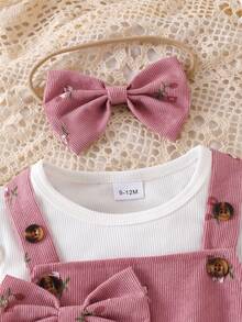 3 件套女婴套装:纯色长袖 T 恤上衣、带 3D 蝴蝶结装饰的花卉背带裙和蝴蝶结头带 - 粉色 - 查看 5