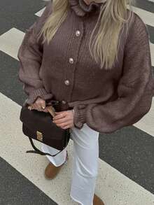 Suéter de punto de mujer Joy, de moda y versátil, con cuello medio alto, adorno de volantes y botones metálicos, estilo francés casual, para oficina, salir, fiestas, Navidad y Año Nuevo