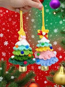 1 pièce Décorations de Noël en crochet faites à la main - Fils de tissu doux, crochetés multicouches et multicolores, anneaux de suspension et décorations étoile dorée au sommet - Décorations de style DIY convenant pour Noël, la Saint-Valentin, la maison, le bureau