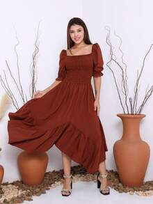 Vestido midi de ponta lisa manga curto