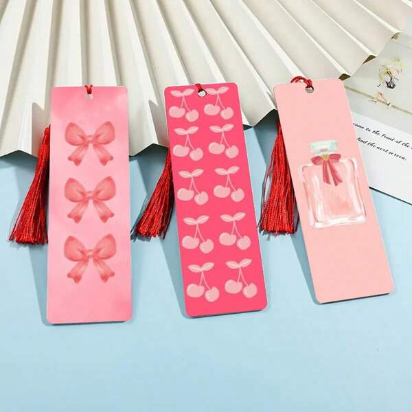 Set de 3 elegantes marcapáginas, con estampados de cereza, lazo y perfume impresos por ambos lados, un set creativo, de material PET resistente al agua y duradero, un regalo perfecto para Halloween y Navidad para lectores, colegas, amigos y familiares, que incluye 3 decoraciones de borlas aleatorias