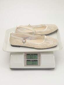 女士时尚亮片方头平底鞋，日常休闲套脚鞋，搭配连衣裙，尺码35-43，春秋季，芭蕾平底鞋 - 米底網紗-米色拼白金線大花 - 查看 9