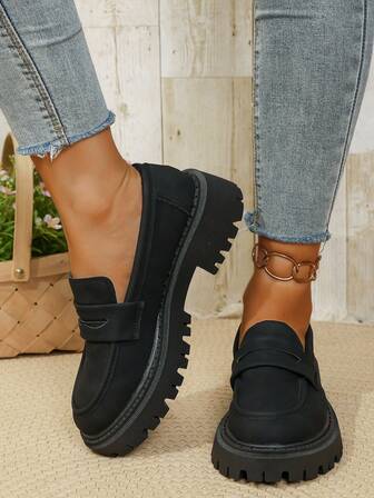 أحذية لوفر منصة بطبعة نمر بطراز بريطاني كلاسيكي للنساء، أحذية كاجوال سهلة الارتداء للخارج والمدرسة والطلاب