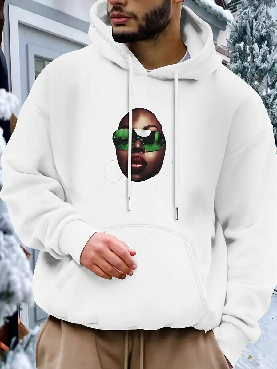 Sudadera con capucha de estilo negro para hombres con estampado de cara y diseño de cadena dorada - suave y cálida, estructura duradera, cómoda para ropa de calle de invierno, suéter con capucha de manga larga de cuello redondo casual, adecuada para clima frío y actividades al aire libre, regalo de Navidad (lavable aáquina) - diseño de bolsillo de estilo urbano vanguardista, ajuste regular, estilo de rapero audaz, ropa de temporada festiva, impresión digital, lavable aáquina, no lavar en, impresión de alta calidad, para fanáticos de laúsica - Blanco - Ver 1