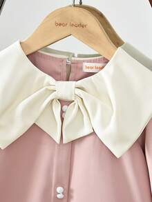 小女孩拼色翻领长袖连衣裙，甜美可爱风格，适合秋春季穿着 - 粉色 - 查看 3