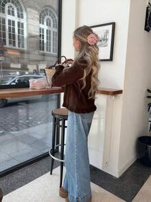 Senya 女士秋冬新款浪漫棕色前开襟针织开衫，蕾丝设计休闲针织毛衣上衣，圆领长袖，适合日常约会、假日、度假、情人节、女士冬季毛衣、新年等场合。 - 咖啡棕 - 查看 4