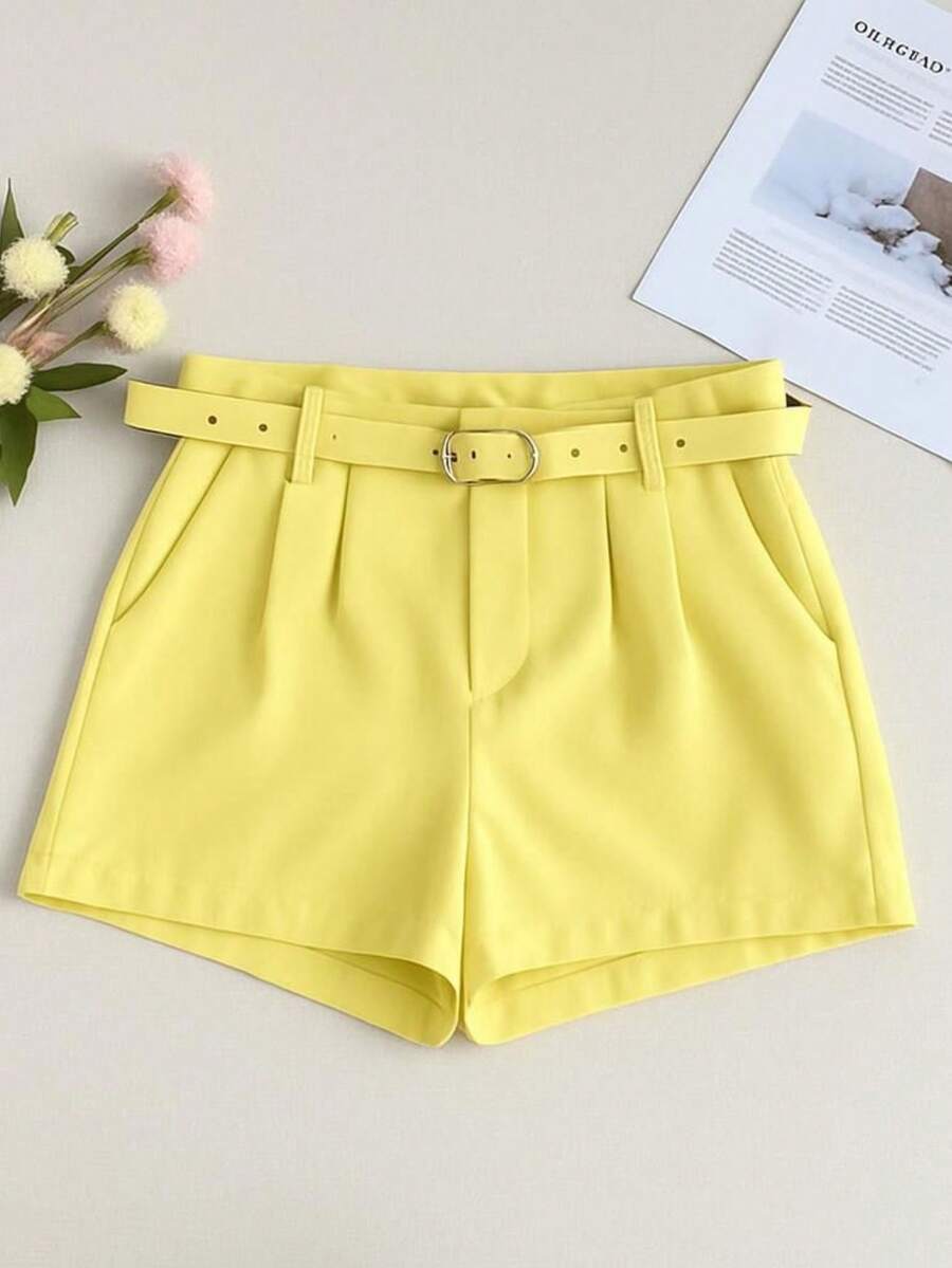 TAILORED SHORTS WITH LINED BELT FASHION BLOGGER - Yellow - View 1