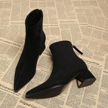 Bottes de mode européenne automne/hiver 2025 pour femmes, bottes courtes à bout pointu et talon épais, bottes de style britannique pour le printemps et l'automne - Noir - Voir 1