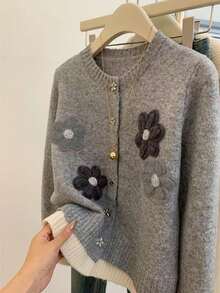 Vintage Solid Color Handmade Applique Front Button Cardigan Sweater, Gray Round Neck Knit Top For Daily Wear, Autumn/Winter - Grey - View 4