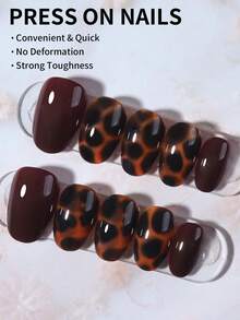 24pcs Short Oval Brown French Acrylic Press-On Nails, Perfect Fit, Set Includes: 1pc Jelly Gel And 1pc Nail File. The Brown Nail Stickers Make Your Fingertips Shine Beautifully, Suitable For Parties, Dancing And Daily Use.