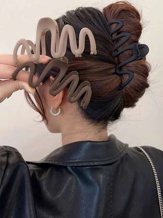 1pc/3pcs Minimalist Solid Color Matte Plastic Snake Skin Wavy Hair Clips, Hair Claws, Hair Clips, Hair Clamps, Hair Grabbers, Suitable For School, Campus, Autumn/Winter, Women Hair Accessories, Vacation Outfit Elegant Claw Clip Winter Hair Clutch