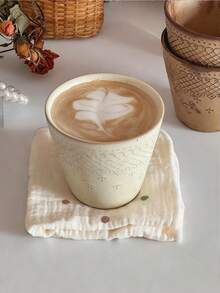 كوب قهوة سيراميك بطراز الدانتيل المزخرف بالمربعات بسعة 220 مل، كوب يدوي الصنع بنقوش بارزة، كوب شاي بعصر بسيط وخشن، كوب لاتيه، كوب مميز جماليًا، كوب سيراميك متغير اللون بالحرق، كوب شاي مثلج، كوب لاتيه آرت، هدية - متعدد الألوان - مشاهدة 4