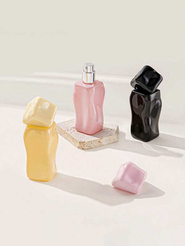 زجاجة رذاذ عطر من الزجاج الأبيض المعتم بحجم 30 مل مع رأس ووشاح فضي، هدية مثالية للنساء، زجاجة رذاذ سفر محمولة، مثالية لعينات التجميل أو الاستخدام الشخصي، زجاجة عطر قابلة لإعادة التعبئة.