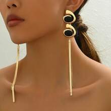 1 par de pendientes colgantes largos con colgante ovalado de resina negra con diseño geométrico de caracol bohemio y cadena plana de serpiente con borla, para mujer, joyería de uso diario y de fiesta, regalo para amigas y novias, pendientes lindos, accesorios versátiles, accesorios elegantes