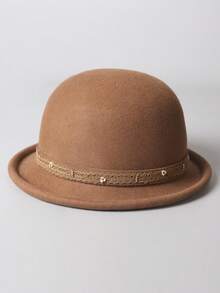 1 peça elegante chapéu de feltro de lã macia de alta qualidade com parte superior redonda e versátil para mulheres, decorado com flores de contas e acabamento em renda, aba curta da moda