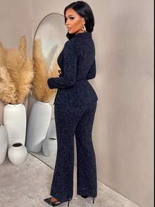 Terno casual azul-marinho Amarilo e calça boca de sino, conjunto de duas peças com tecido tweed, roupa para escritório, estilo descontraído, estilo tradicional, roupas de outono/inverno para mulheres