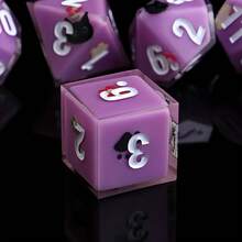 7 قطع/مجموعة نرد متعدد الأوجه من الراتنج، بلون أرجواني عام مع نمط قطة سوداء، مناسب لتجمعات العائلة في الهواء الطلق، هدايا مختلفة للمناسبات، مع علبة تخزين