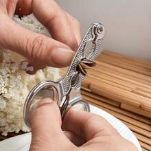 1件装耐用坚果种子采摘工具 - 适用于葵花籽、杏仁、核桃等。符合人体工程学的手柄种子坚果采摘器 - 可轻松剥去花生、葵花籽和杏仁的外壳。家用花生剥壳器