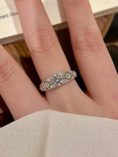 1 خاتم من الفولاذ المقاوم للصدأ مرصع بالراين ستون، رقيق وجميل، فاخر ومتنوع، هدية مناسبة للصديقة