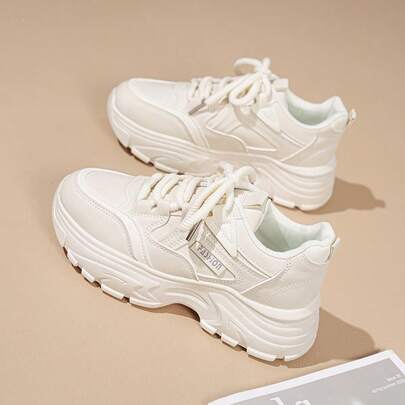2025春秋新款隐形坡跟厚底运动鞋女百搭短筒厚底休闲运动小白鞋